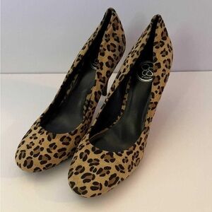 JS by Jessica Animal Print Heels 9.5